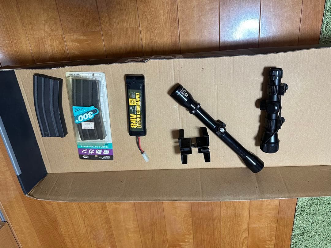 キ*ケ様 M4 A1 CARBINE 電動ガン スコープ付き