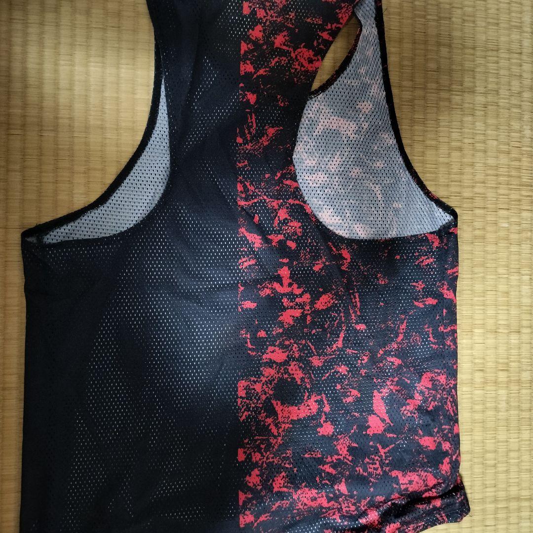 Nike 陸上用シャツ 赤/黒 メッシュ（レプリカ）