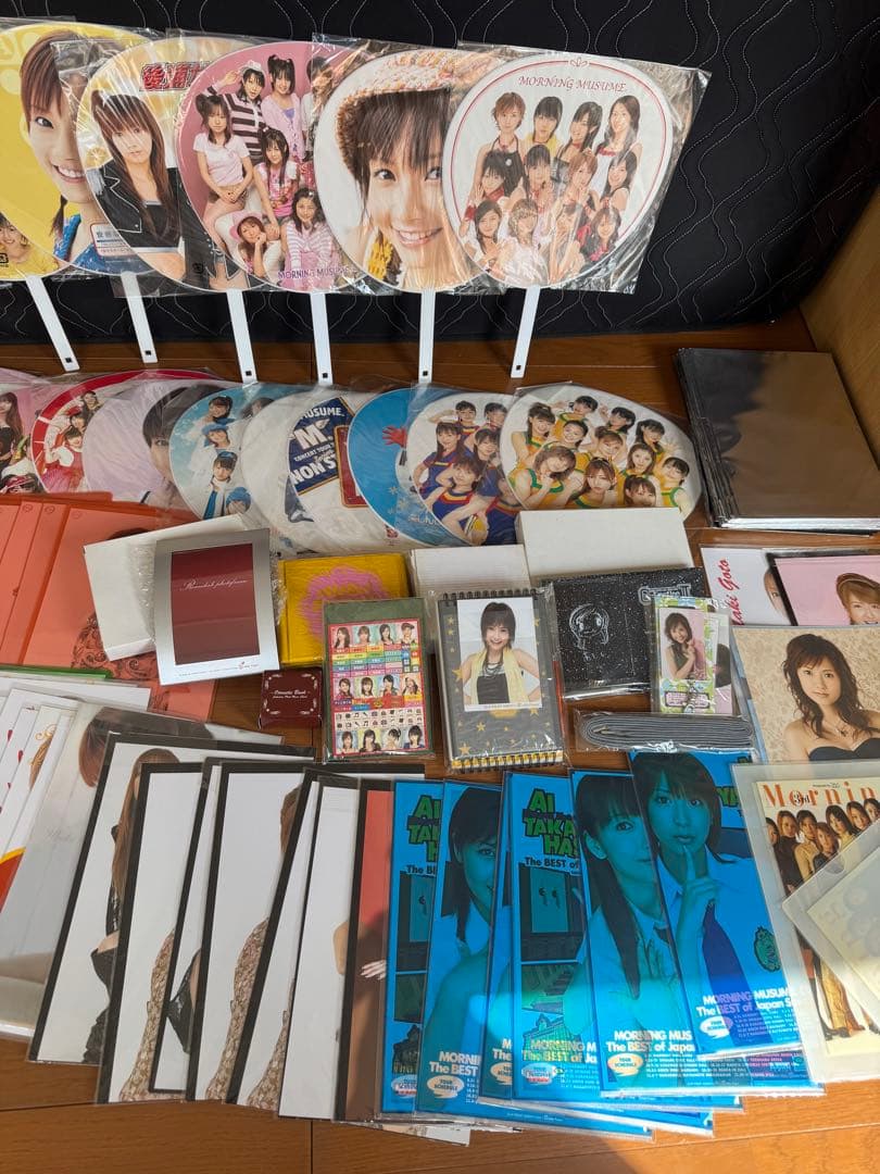 美品　148点　モー娘　うちわ・クリアファイル・ポスター　安倍・後藤・高橋