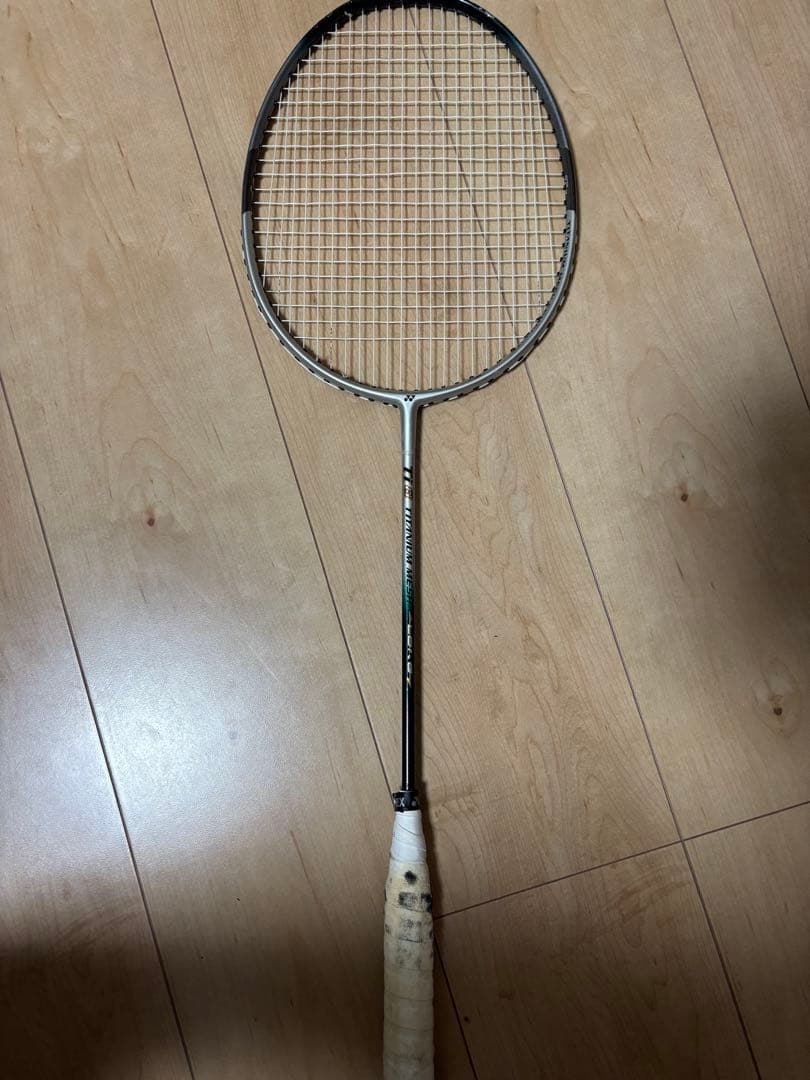 バドミントンラケット 2本セット(YONEX)