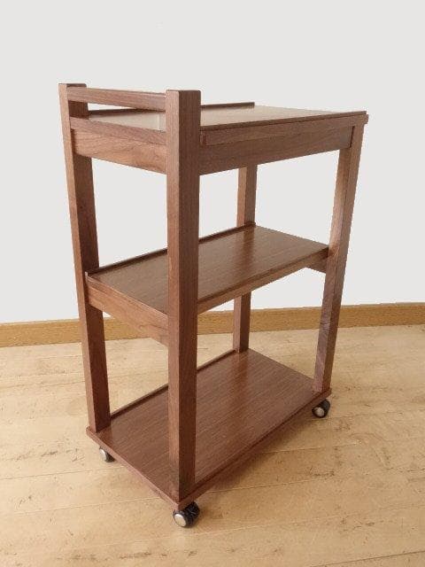 北海道手作り家具　ウォールナット材　木製　ワゴン