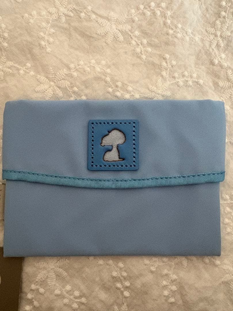 familiar ファミリア　SNOOPY ポケットティッシュカバー