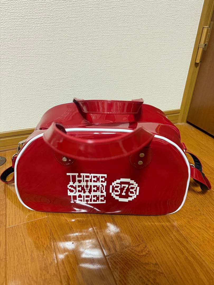 美波　373 ENAMEL LIVE BAG (BURGUNDY)