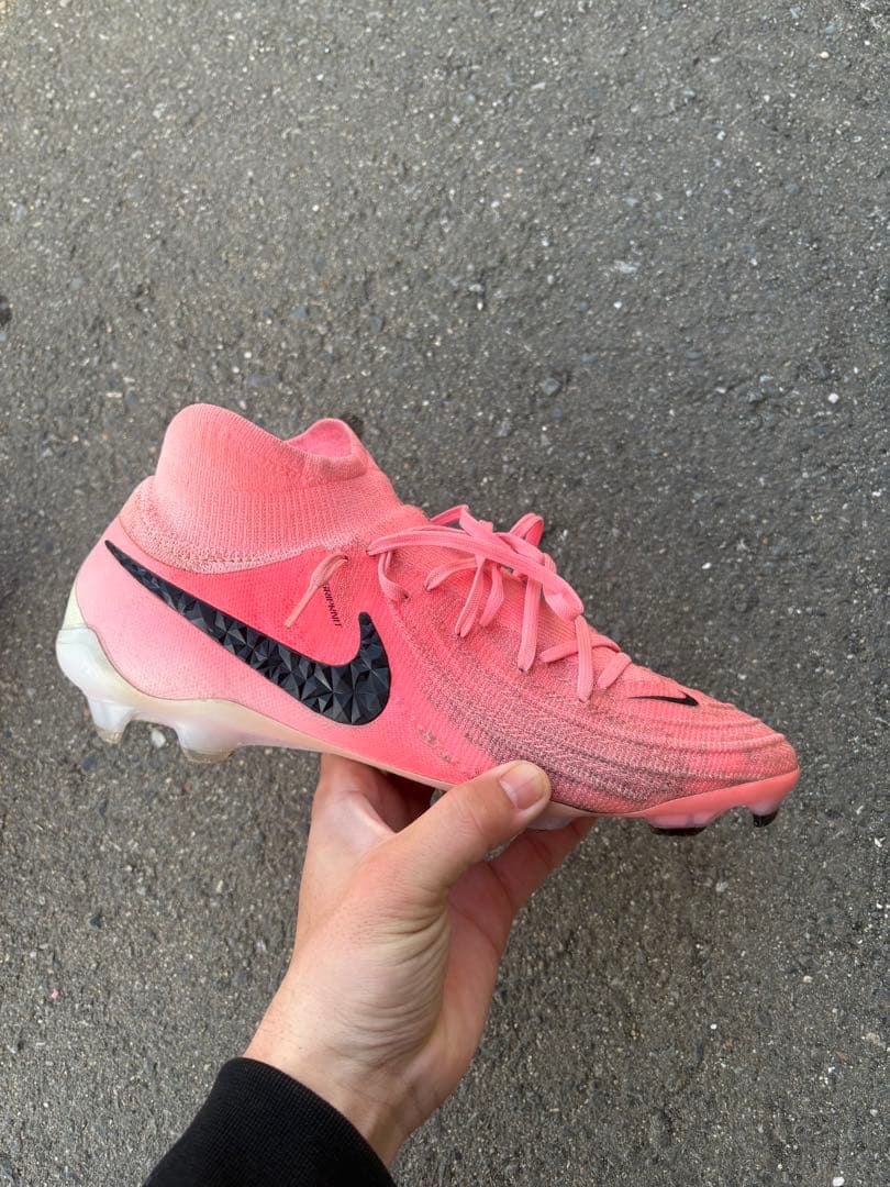 シューズ Nike Phantom luna2