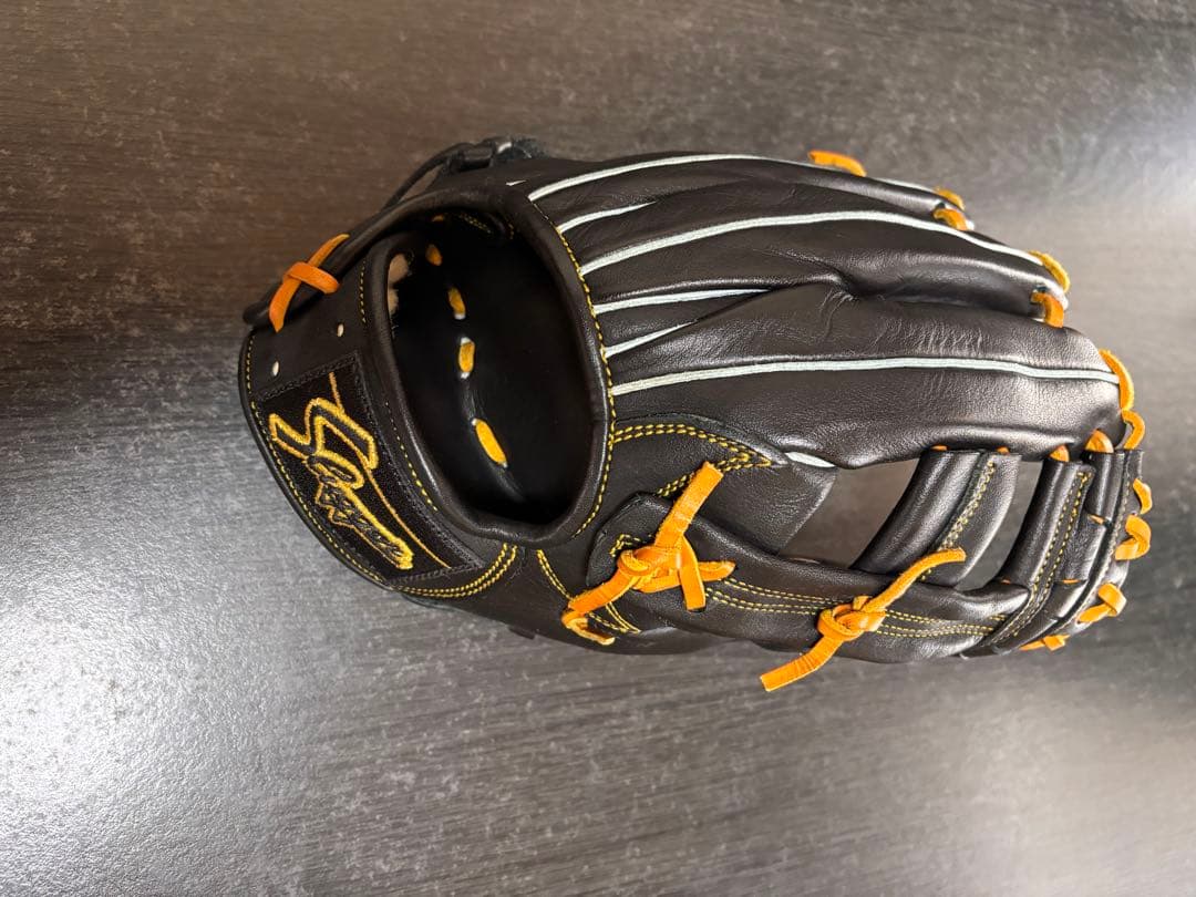 Slugger Aggressive Baseball 軟式グローブ
