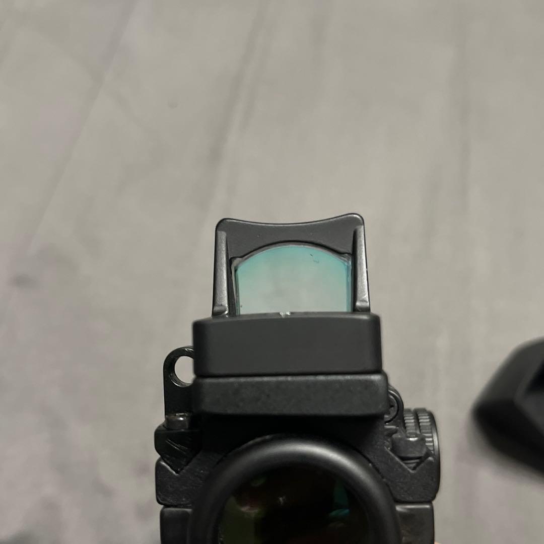 Trijicon ACOG 集光サイト　ミニドット付き