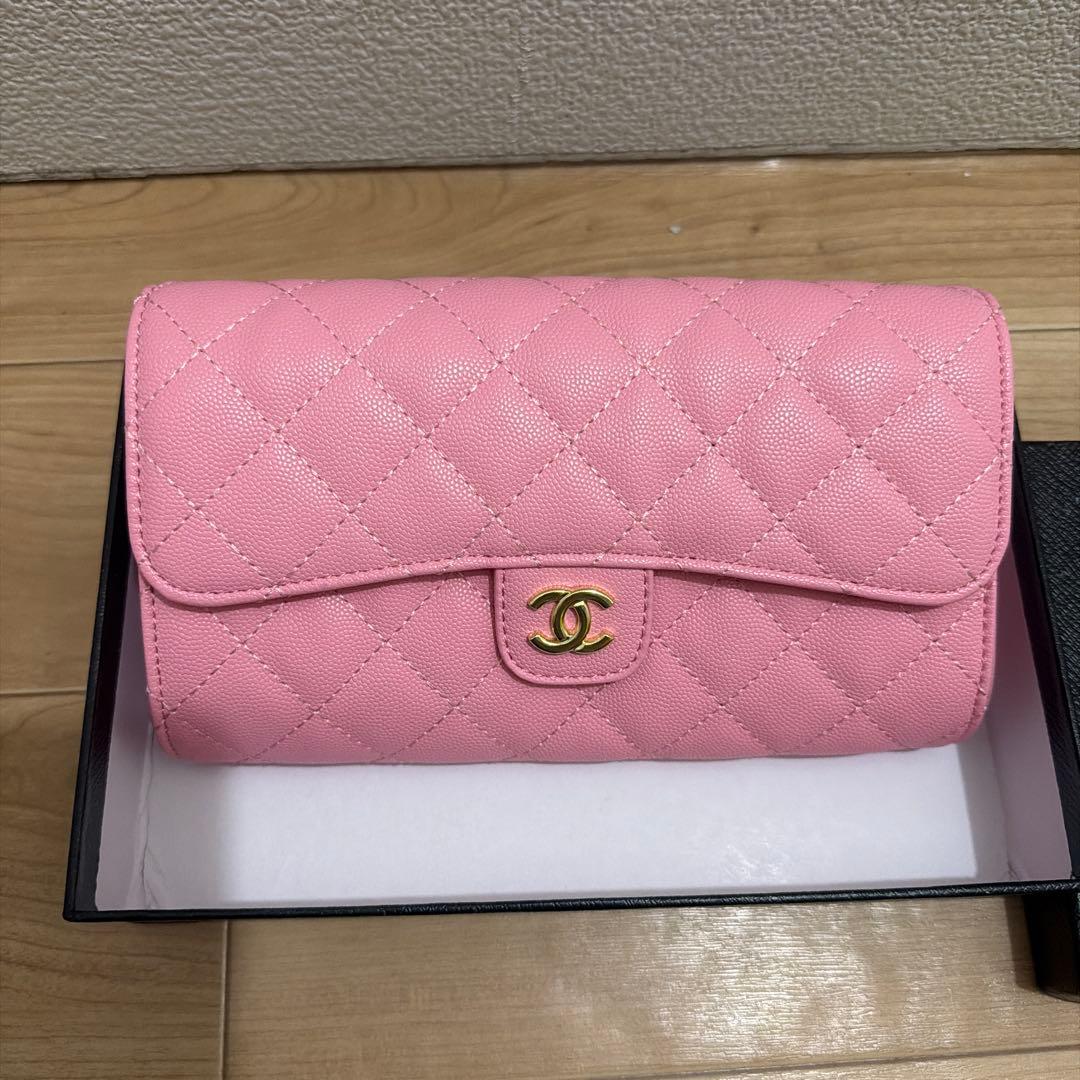 美品♡ノベルティーCHANEL ピンク レザー ショルダーバッグ