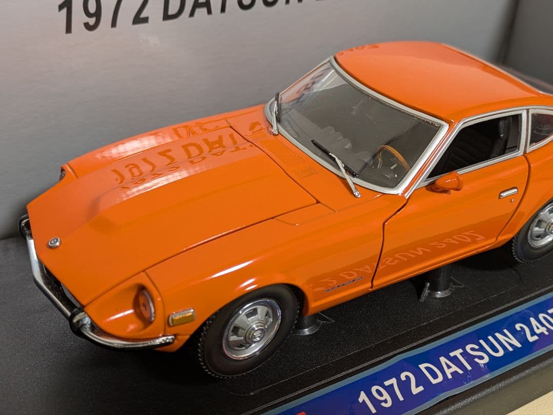 サンスター　1972 DATSUN 240Z ダットサン　オレンジ ミニカー