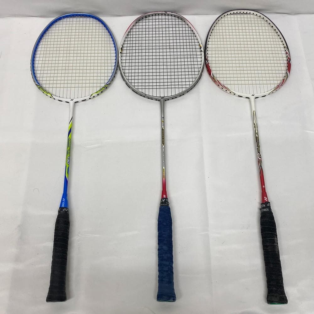 ◆YONEX ヨネックス バドミントン ラケット 3本 バッグ付き 11134