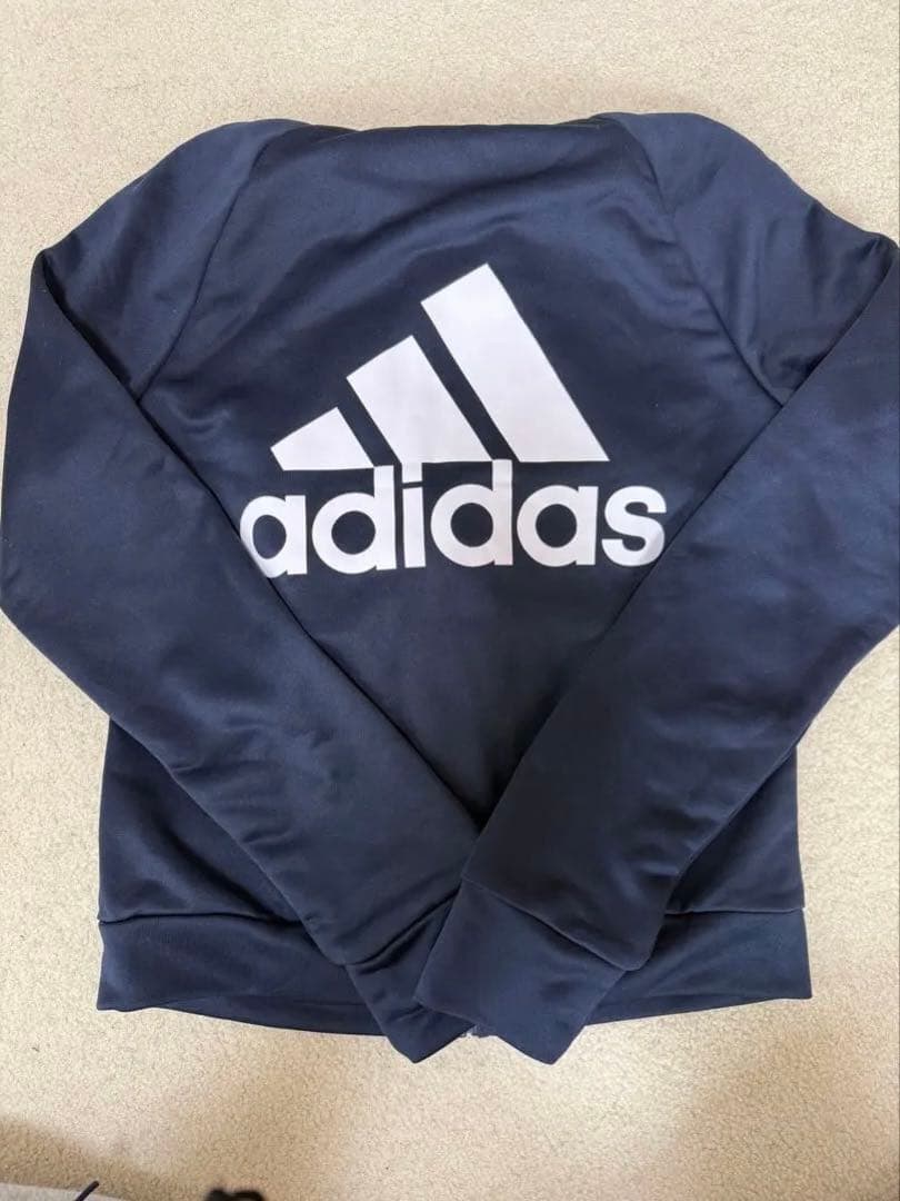 adidas セットアップ　新品