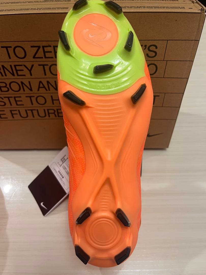 【新品27cm】ナイキ ファントムルナNU FG FN8507-800 オレンジ