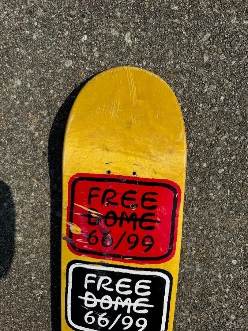 FREE DOME 8.125 スケートボードデッキ