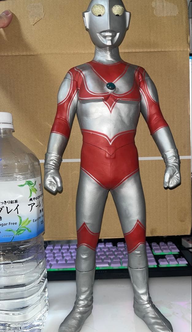 ウルトラマン ウルトラマンジャック フィギュア ギガンティック xplus