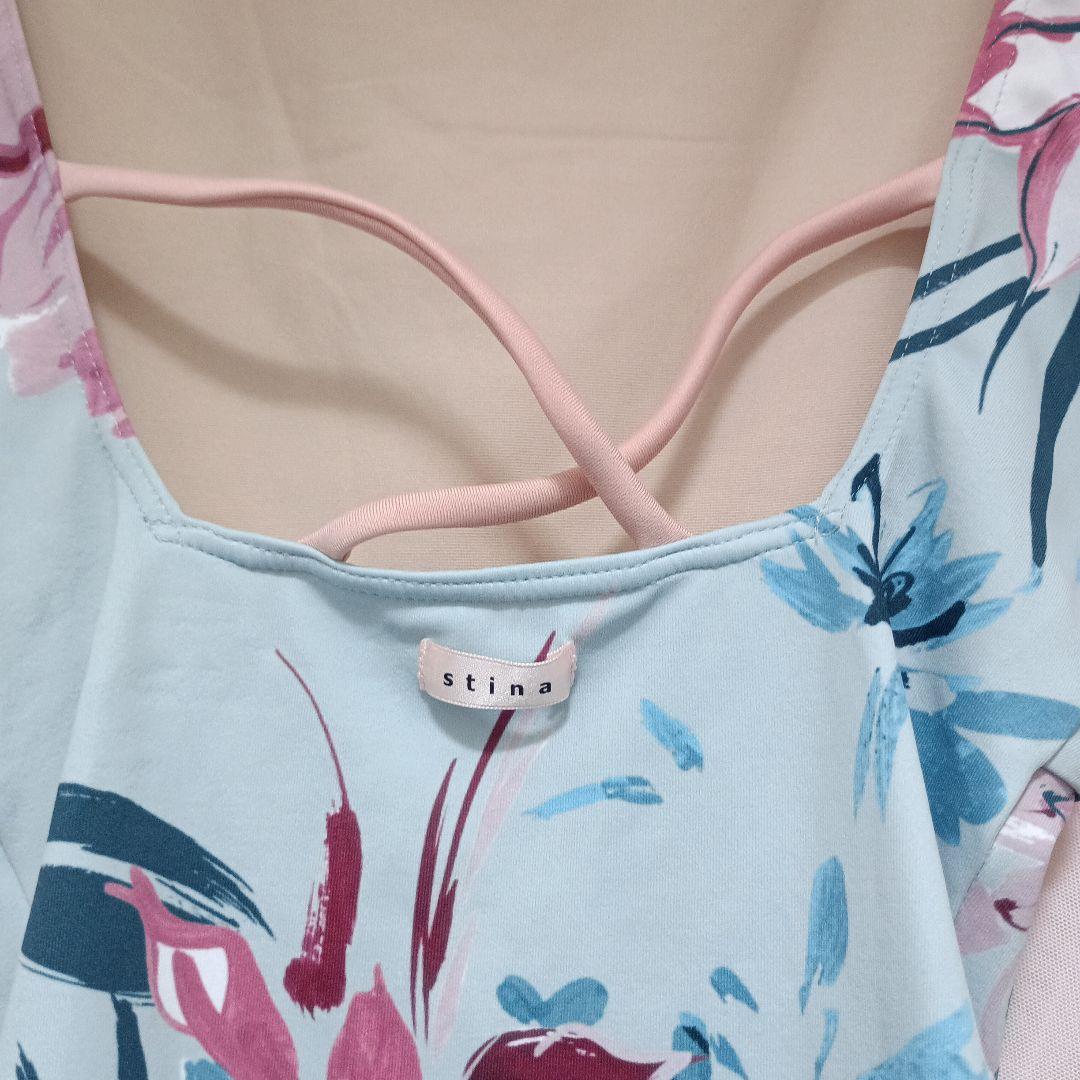 美品 stina スティナ フラワープリント レオタード S