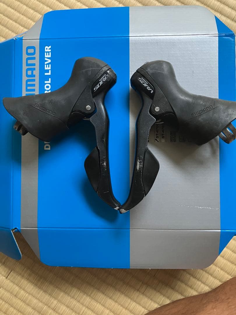 Shimano Sora デュアルコントロールレバー ブラック