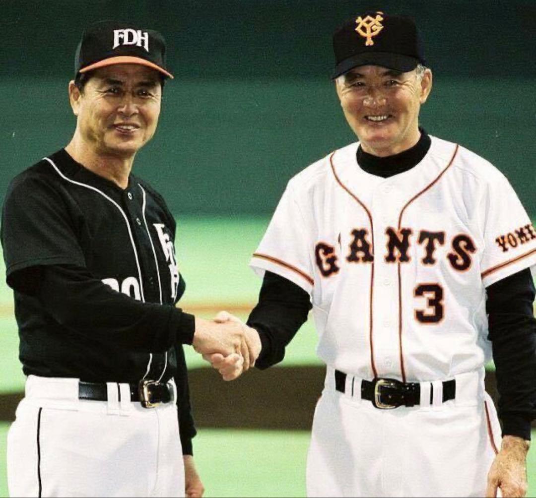 読売ジャイアンツ　長嶋茂雄監督ユニフォーム　勇退年　2001年度　プロコレ