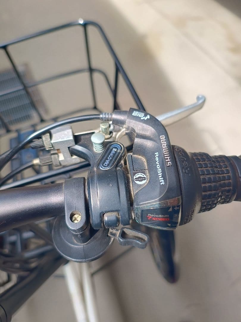 カワサキ　ノスリス　noslisu 電動アシスト三輪車+OGK チャイルドシート