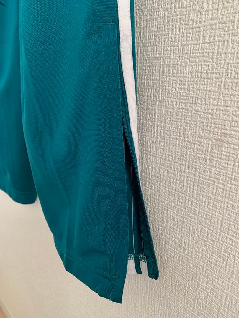 『新品タグ付』adidasアディダスオリジナルストラックパンツ XLサイズ