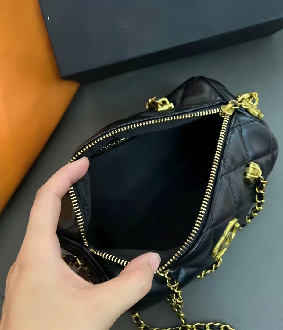 ノベルティ バッグ ショルダーバッグ ブラック