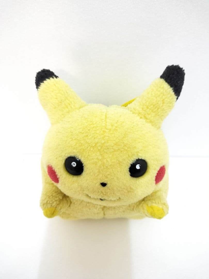 ピカチュウ TOMY 初期 ぬいぐるみ