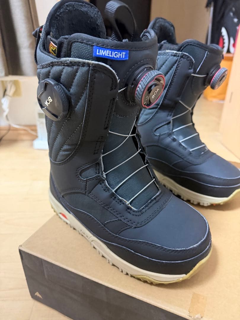 【値下げ中】スノーボードブーツ BURTONレディース キッズ 22cm