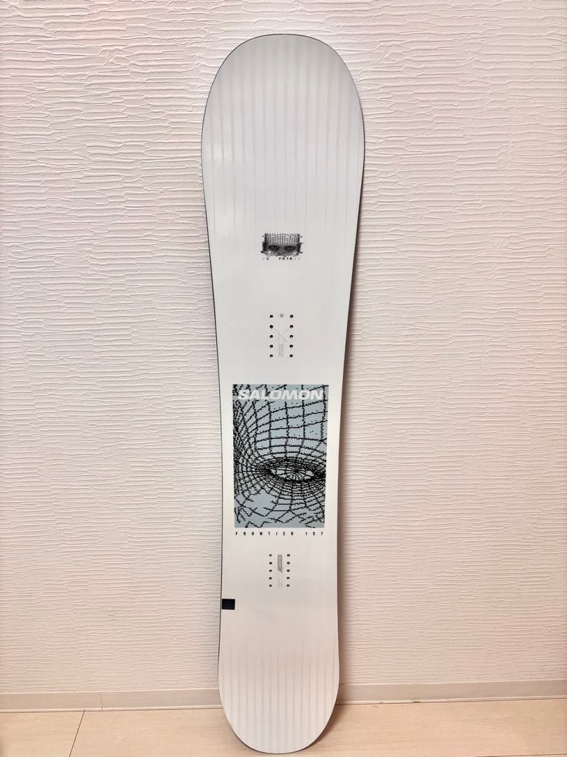 【美品】サロモン スノーボード 板 157cm フロンティア SALOMON