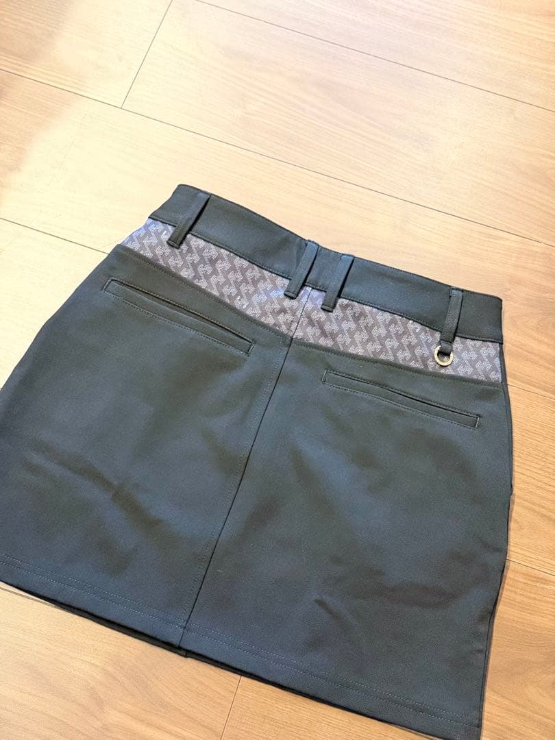 レザレクション スカート