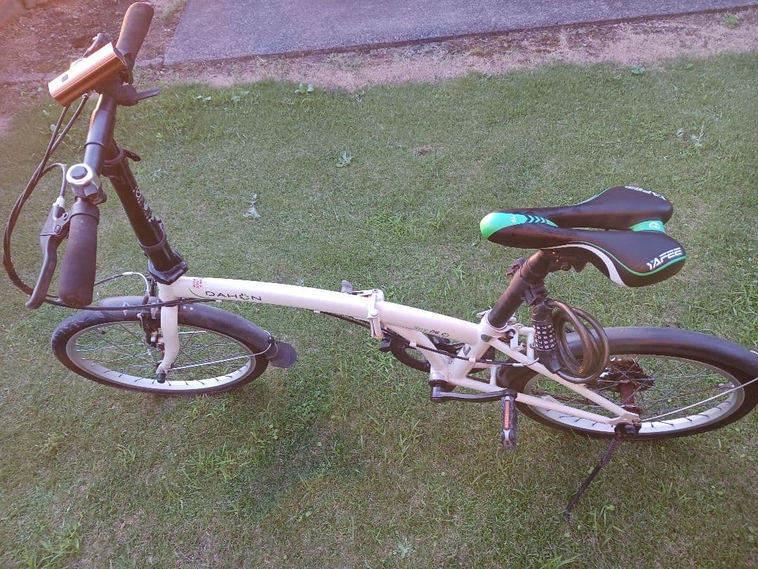 DAHON SUV D6 折りたたみ自転車 ホワイト
