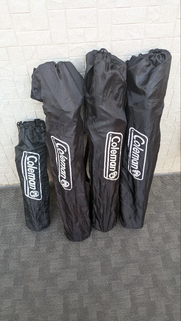 Coleman 折りたたみチェア 黒 4脚セット 大3脚 小1脚