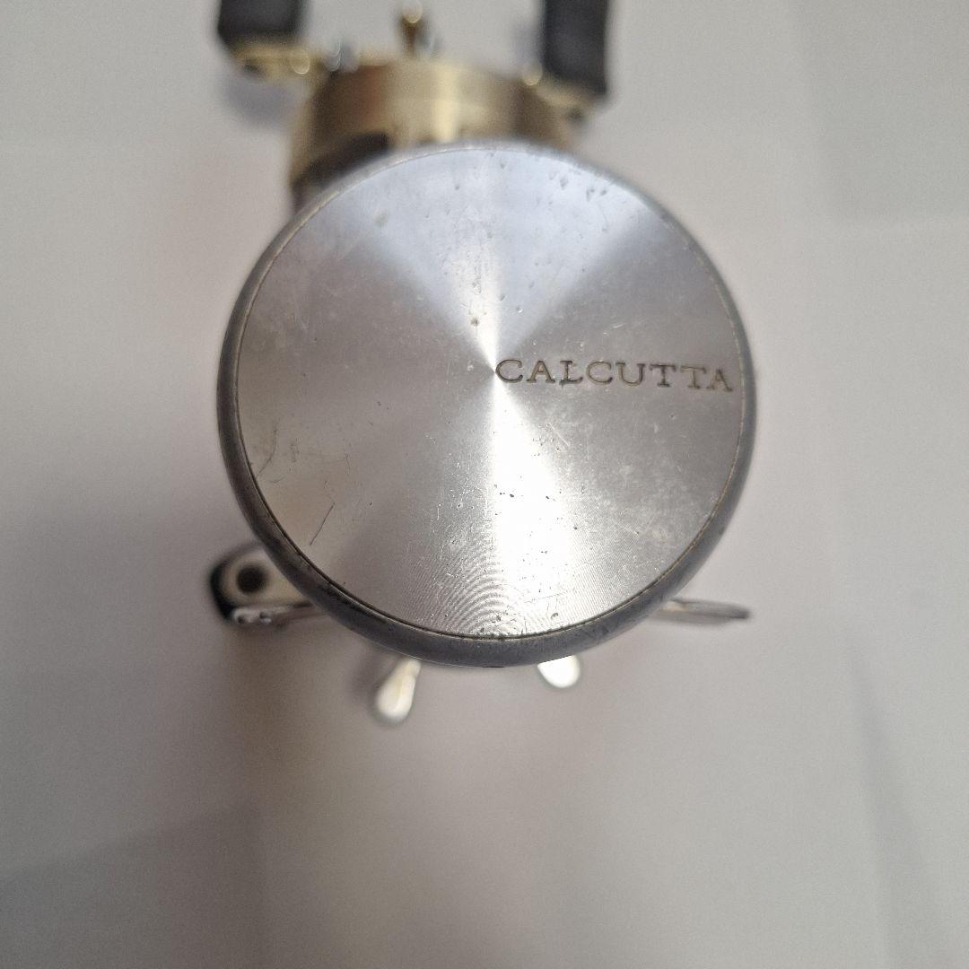 CALCUTTA 100 ベイトリール