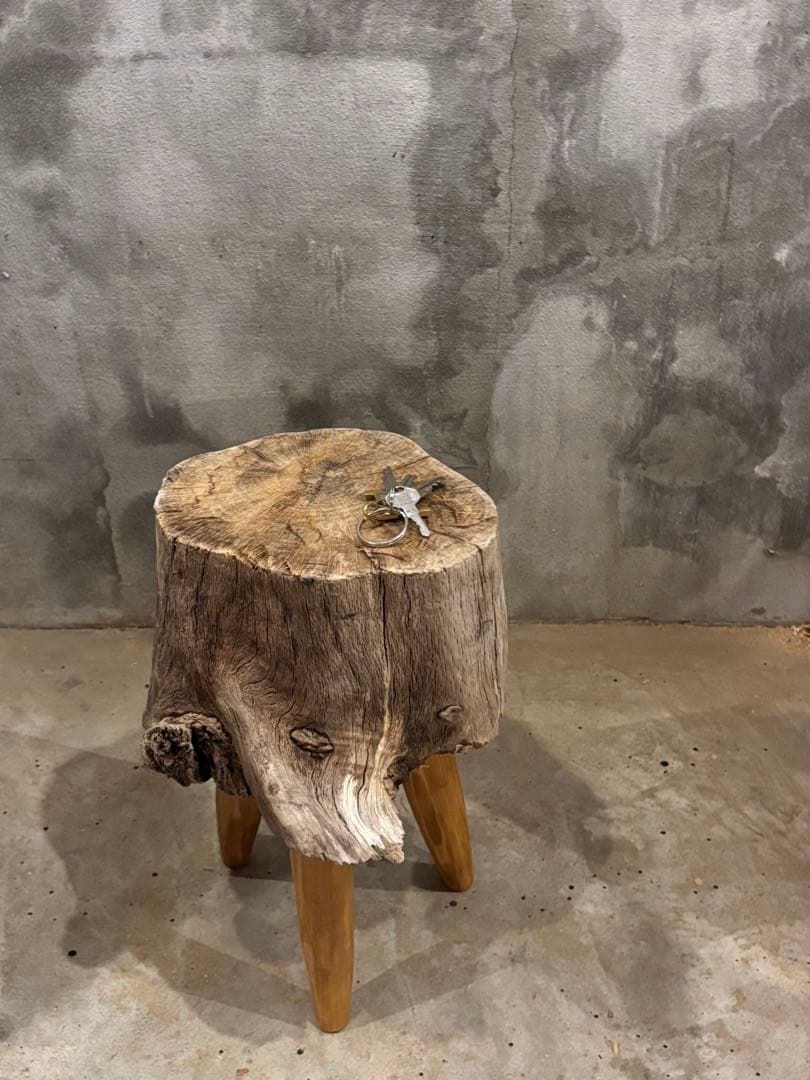 流木　手作り　1点もの　スツール　ウッドスツール