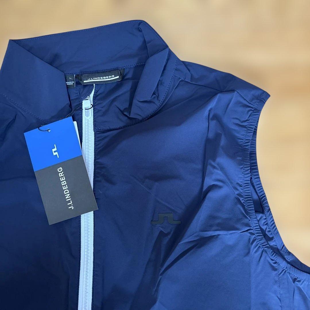 ☆新品☆J.Lindeberg ジェイリンドバーグネイビー ベストL 薄手