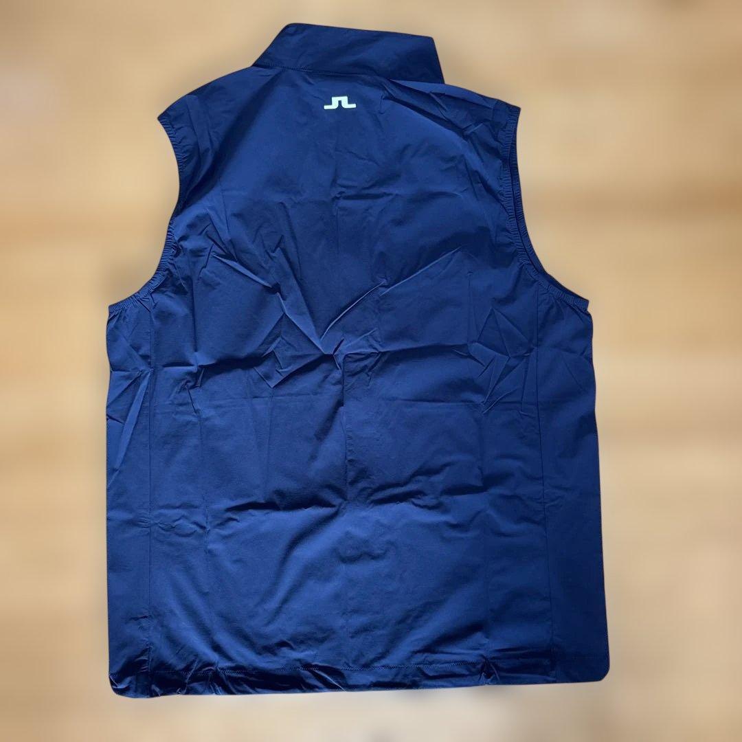 ☆新品☆J.Lindeberg ジェイリンドバーグネイビー ベストL 薄手