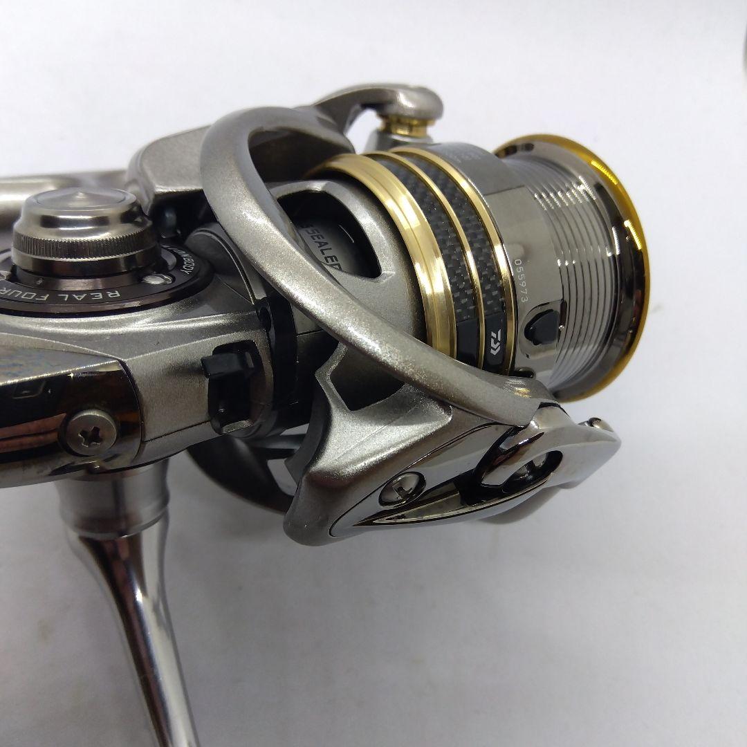 ダイワ 12ルビアス 2506H 中古美品 スピニングリール