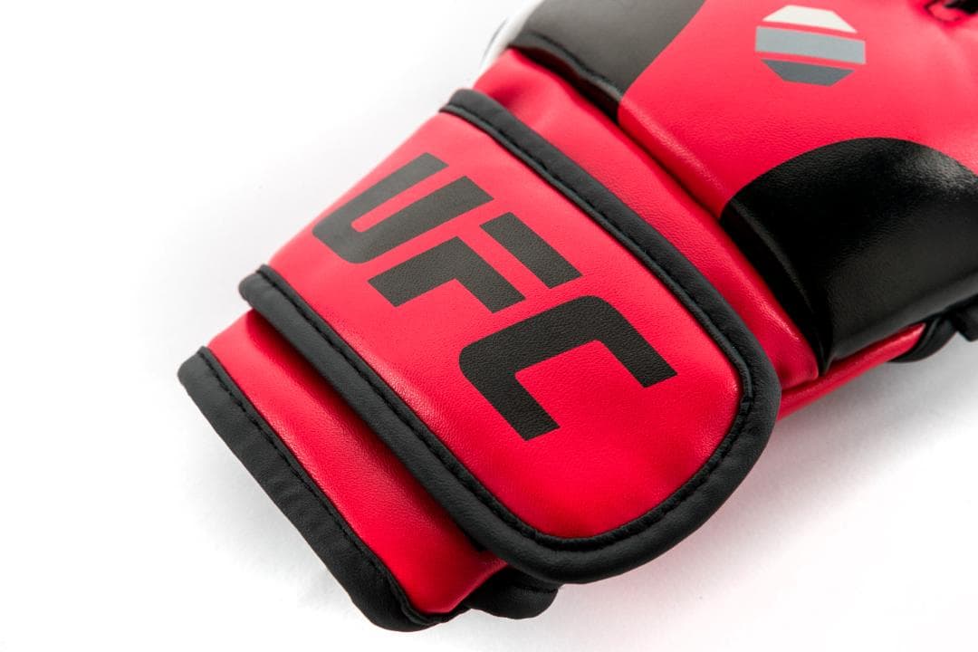 在庫処分！UFC オープンパームMMAトレーニンググローブ 赤 L/XL