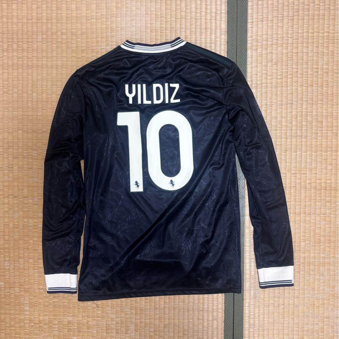 ユベントス3rdユニフォーム YILDIZ 10 長袖