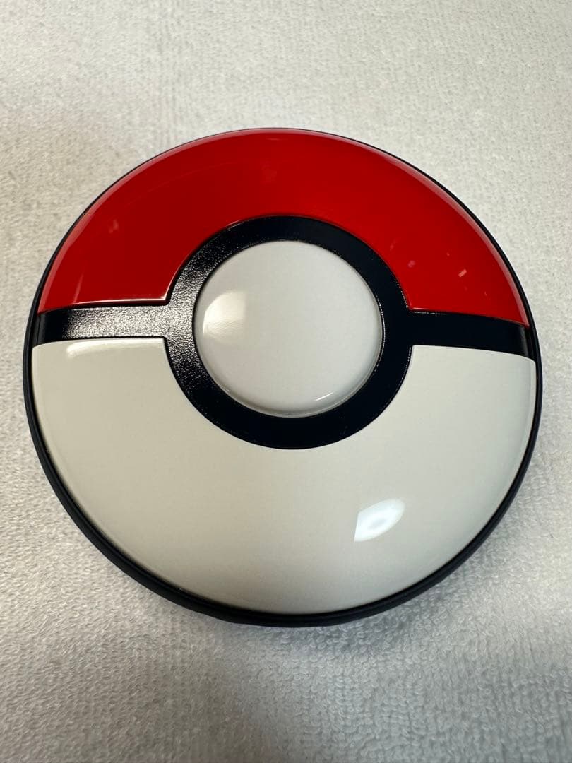 Pokémon GO Plus + （ポケモンGO プラス プラス）