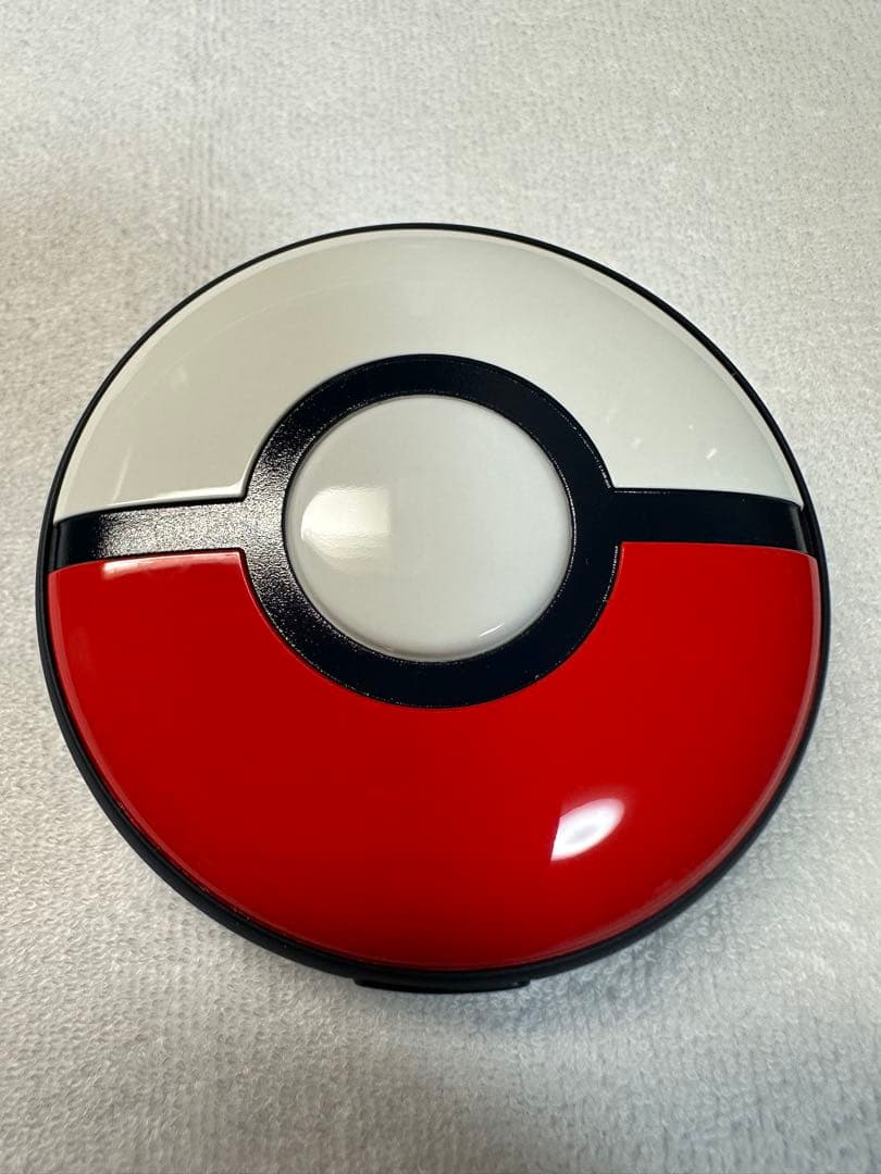 Pokémon GO Plus + （ポケモンGO プラス プラス）
