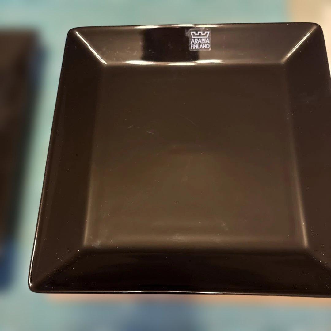 (新品) ARABIA ネロ　NERO スクエアプレート　25㎝　　2枚
