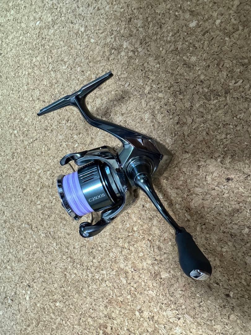 SHIMANO Stella 2500S スピニングリール　22ステラ2500s