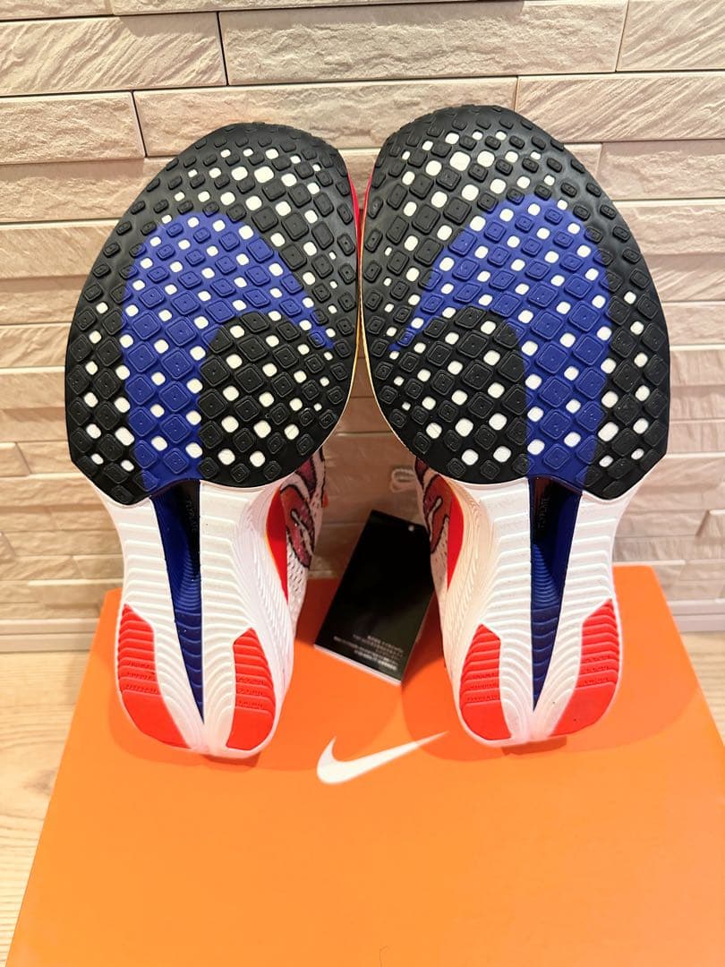 新品未使用　ヴェイパーフライネクスト%3 27cm