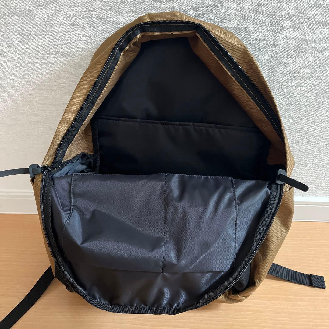 美品　リュック　ジャックウルフスキン