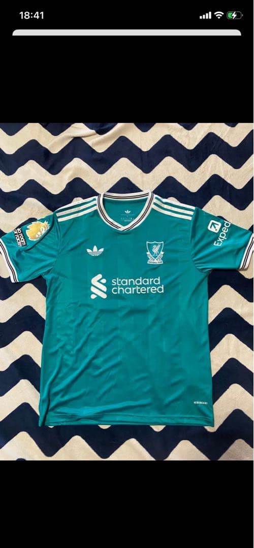 リバプール サッカーウェアセット ホワイト・ターコイズ　まとめ売り