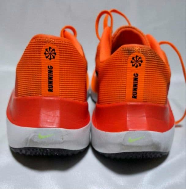 NIKE　ZOOM FLY 5　27.5cm　中古品