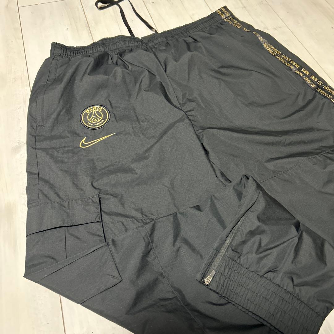 NIKE PSG ウーブンパンツ　50th 記念モデル