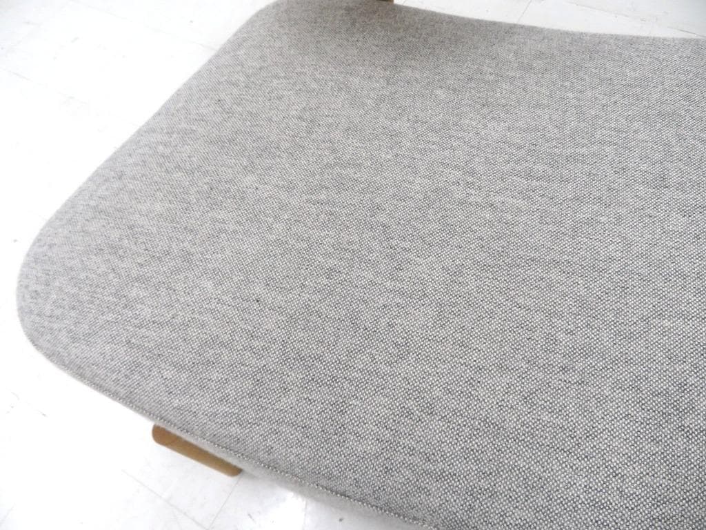 展示品　カリモク　ドラドラ　北欧　オーク材　ソファ サイドテーブル　付き