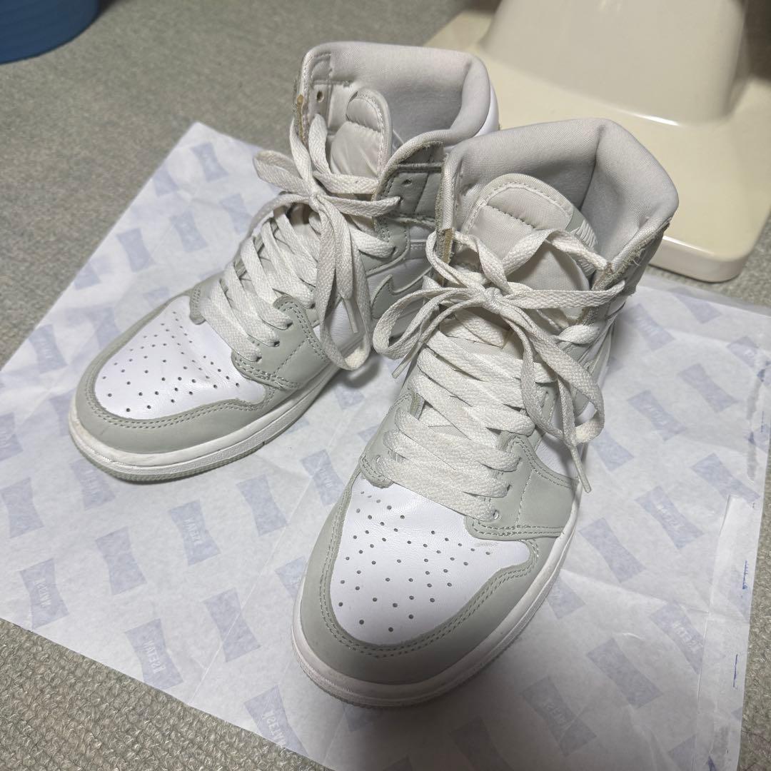 NIKE Air Jordan 1 ホワイト/シーフォームグリーン