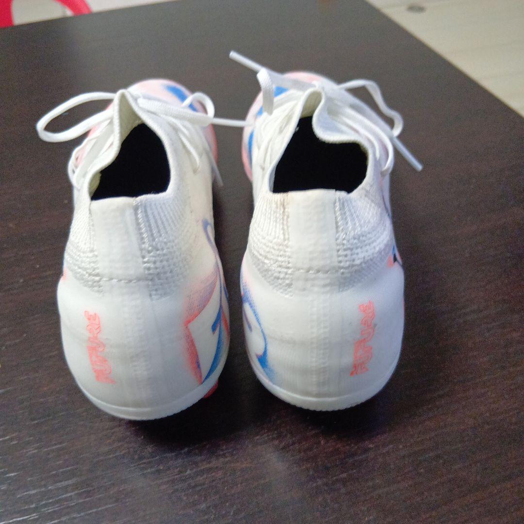PUMA サッカースパイク フューチャー 8 マッチ HG/AG