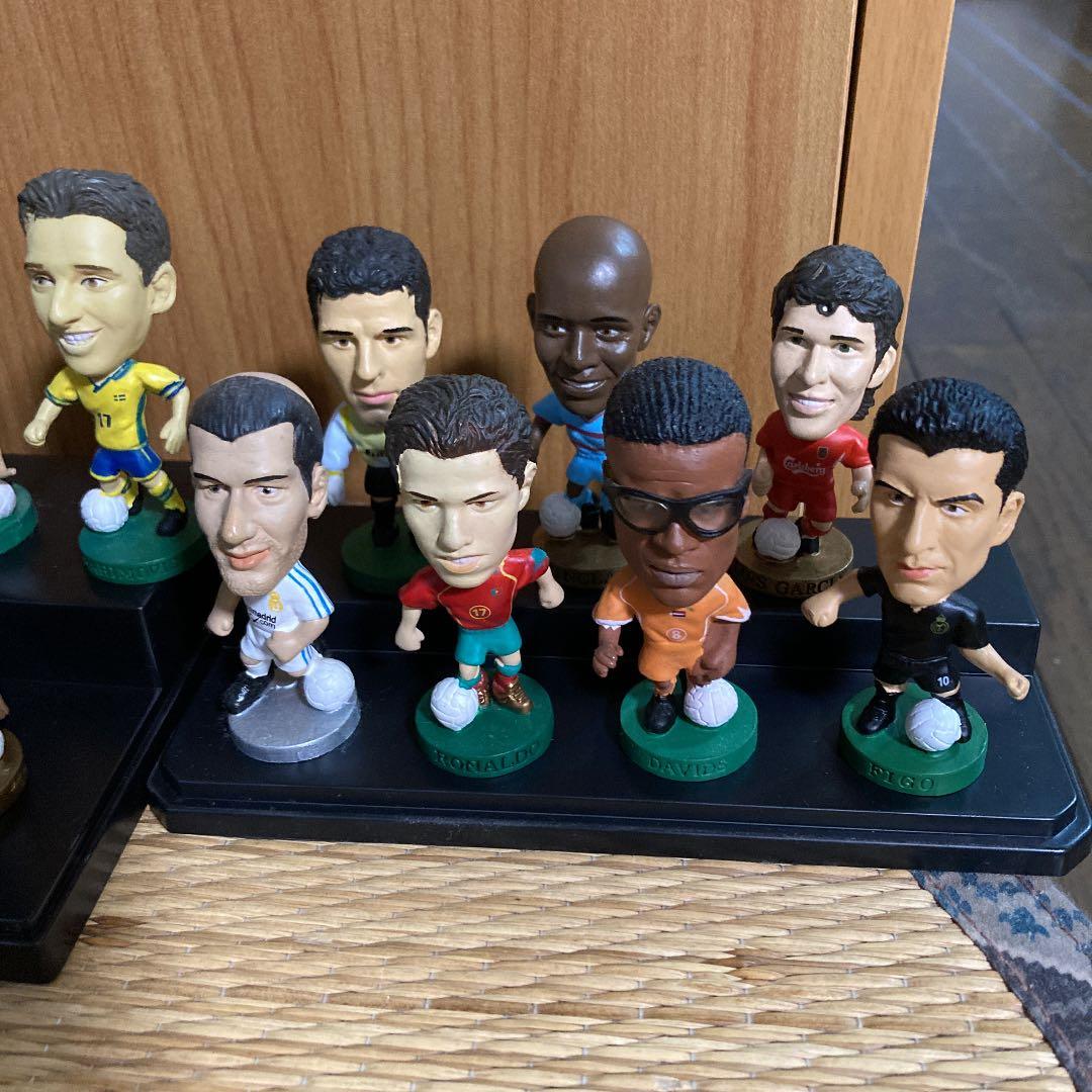 コリンシアン　サッカー　フィギュア　16セット体せっさセット