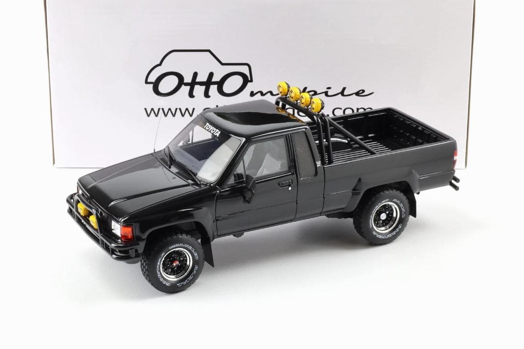 ｈｉｍａｗａｒｉ1/18 トヨタ ハイラックス SR5 ブラック